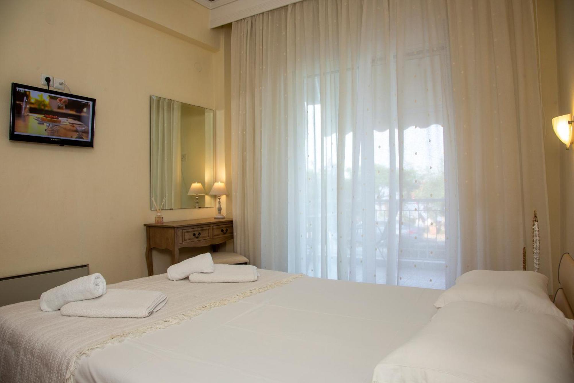 Seamoon Apartment Nea Peramos  Ngoại thất bức ảnh